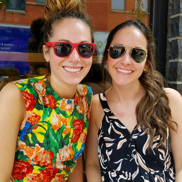 Meet your Posher, Sarah - Picture 3 of 3